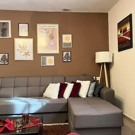 Διαμέρισμα Trikala Home *